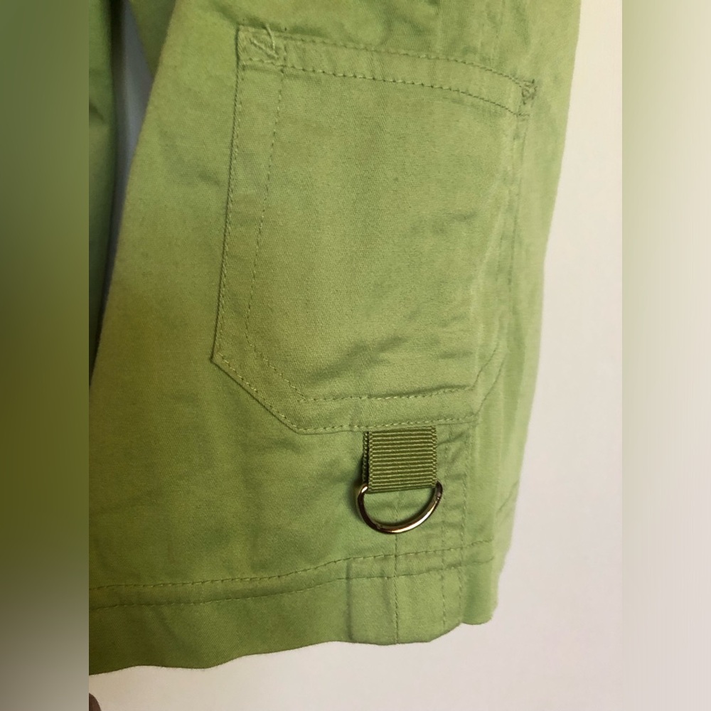 Dahlia Casual Green Capri Pants- 8P- Stretch- Cotton/Spandex - Picture 8 of 8